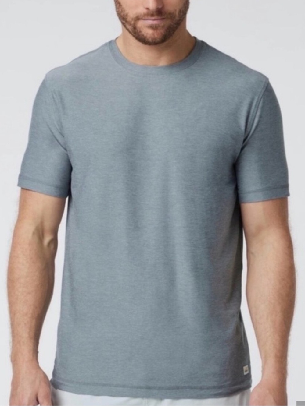Vuori Strato Tech Men's Short-Sleeve Crewneck T-Shirt — Gray